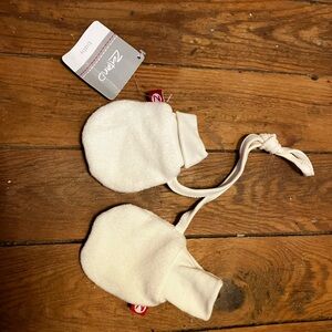 Zutano White Baby Mittens